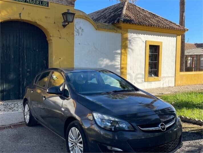 OPEL Astra 1.6 CDTi 110 CV Excellence