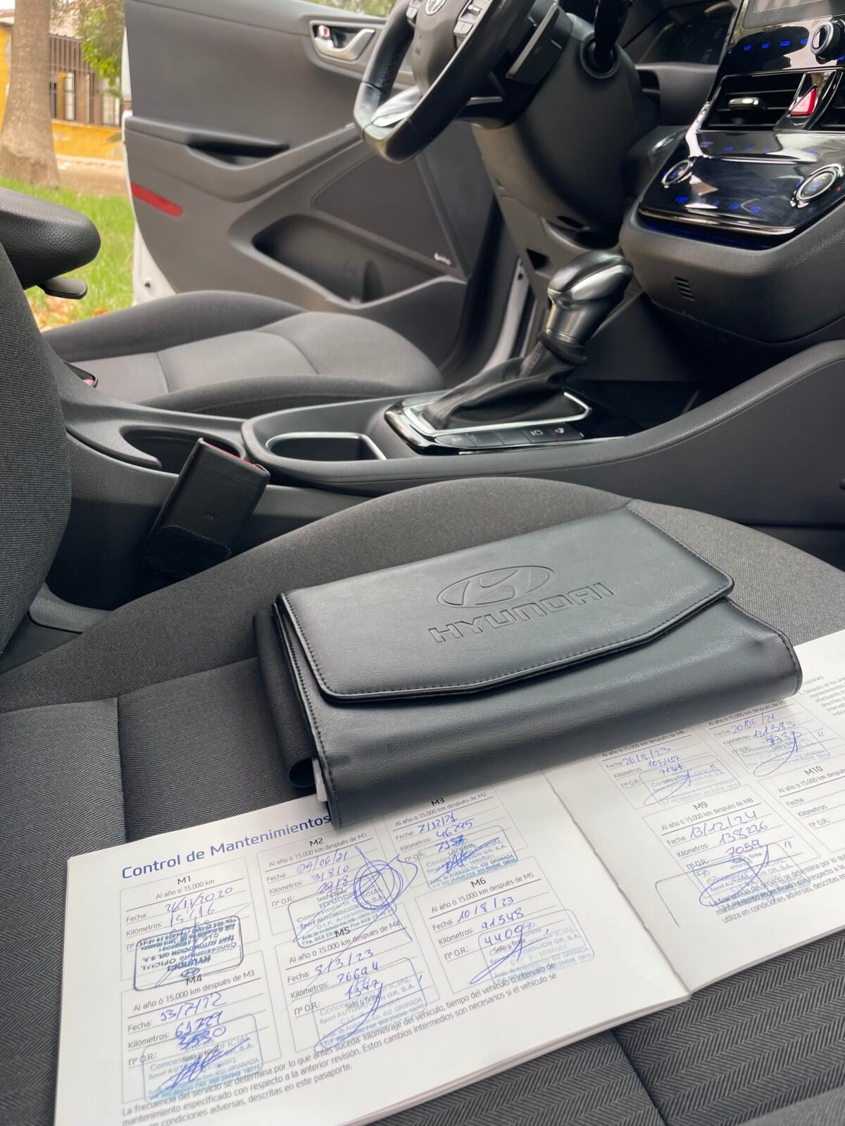 HYUNDAI IONIQ IONIQ HYBRID
